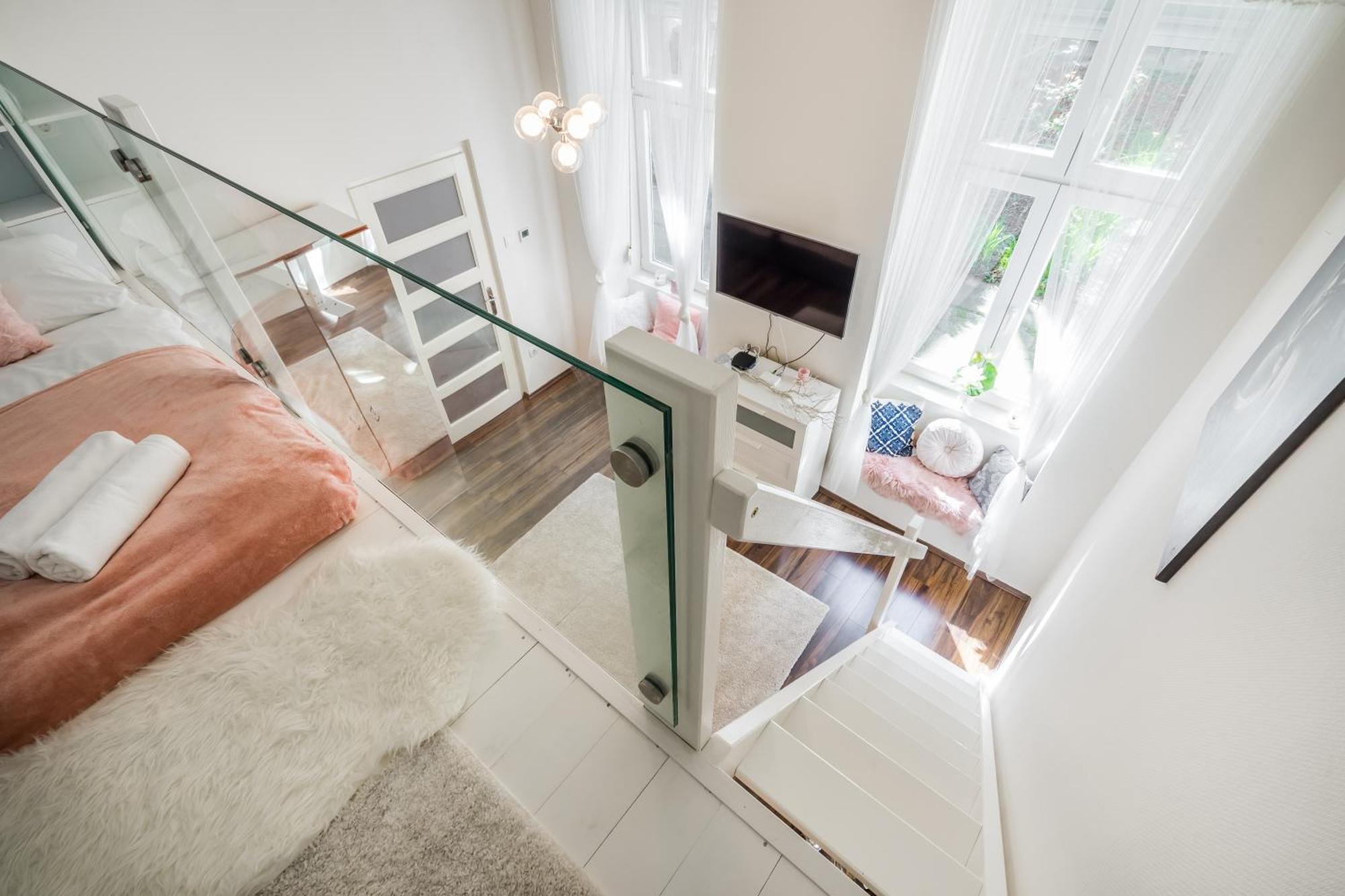 Bpr Stylish Mosaic Home With Terrace 부다페스트 외부 사진